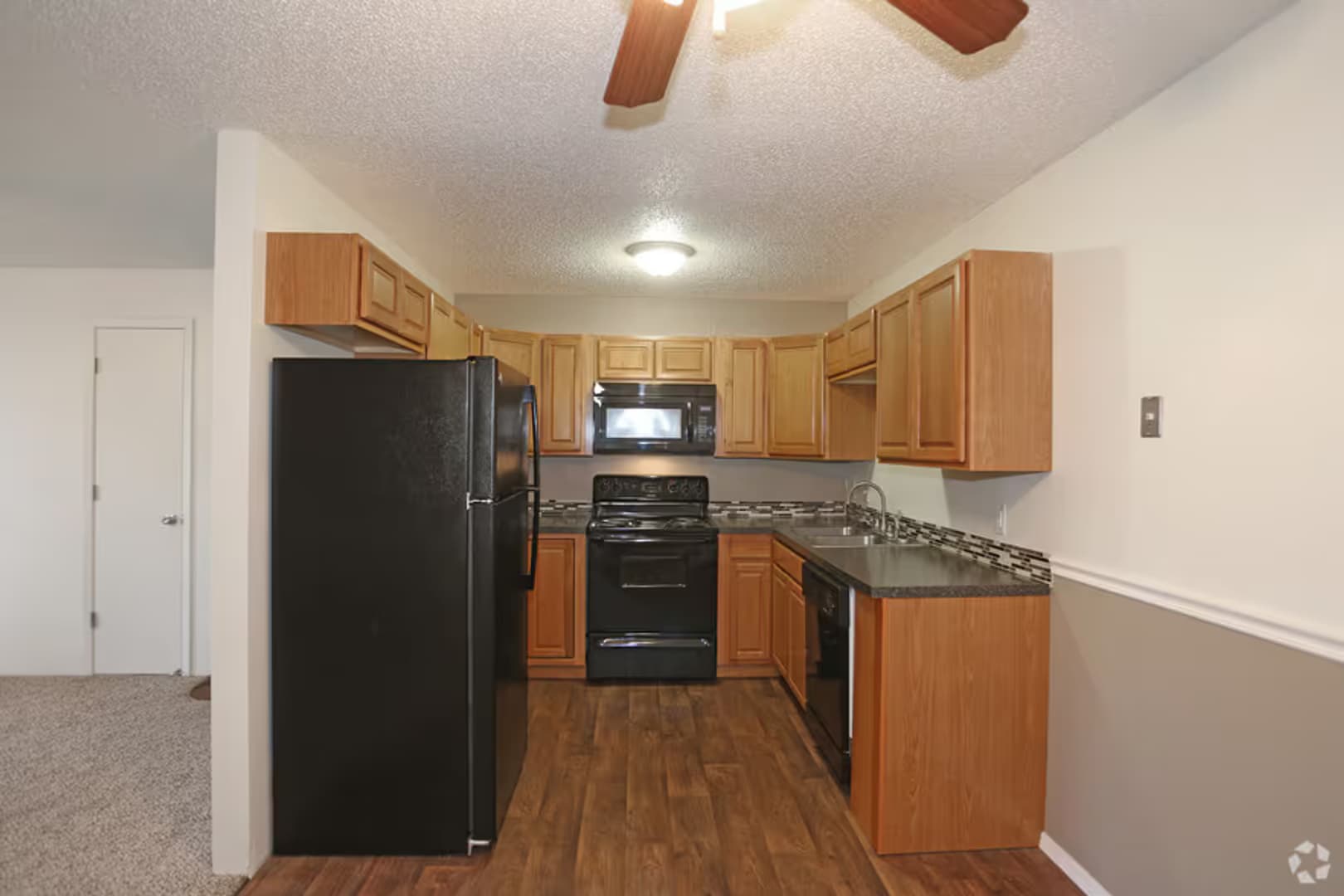 Wichita Apartment: 100 South Ridge Road