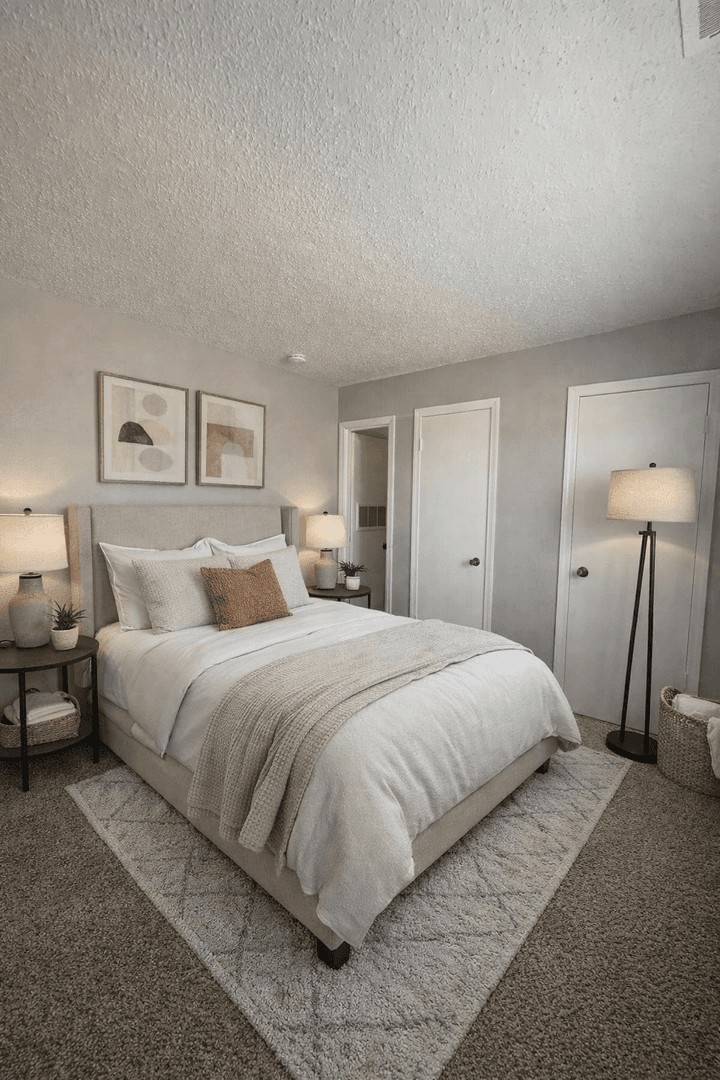 Wichita Apartment: 6747 W Par Ln