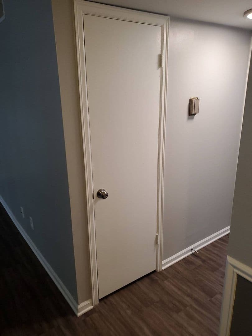 Wichita Apartment: 7826 E. Douglas Ave.