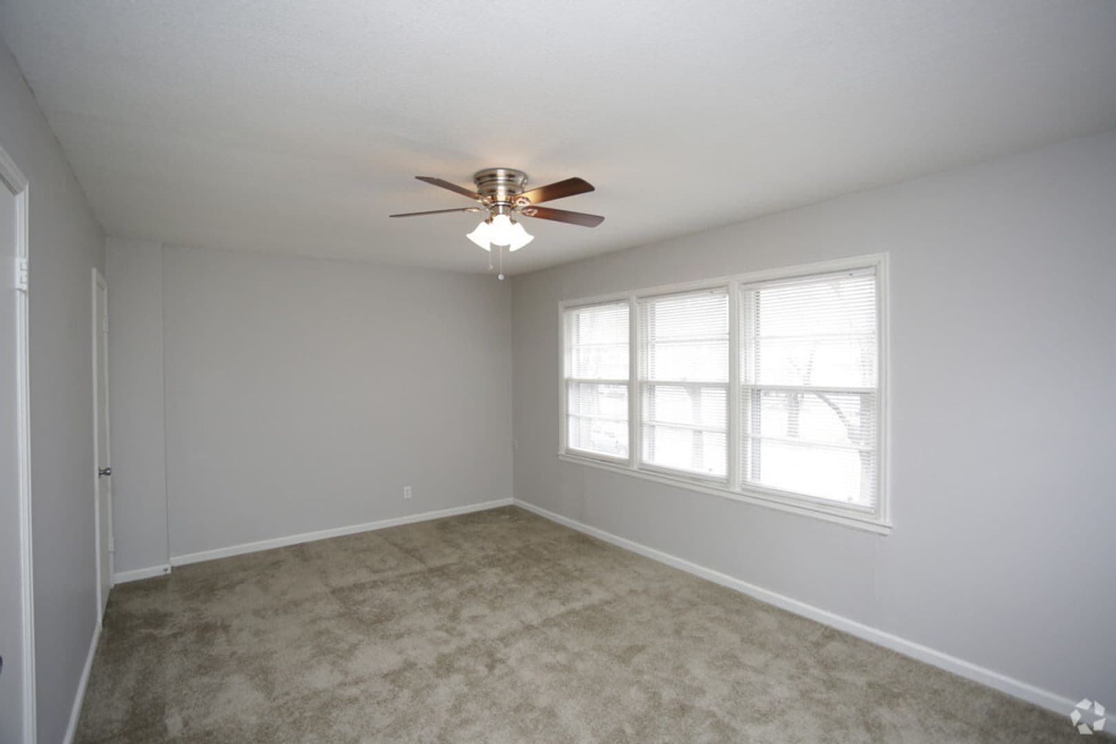 Wichita Townhome: 5523 Plaza Lane