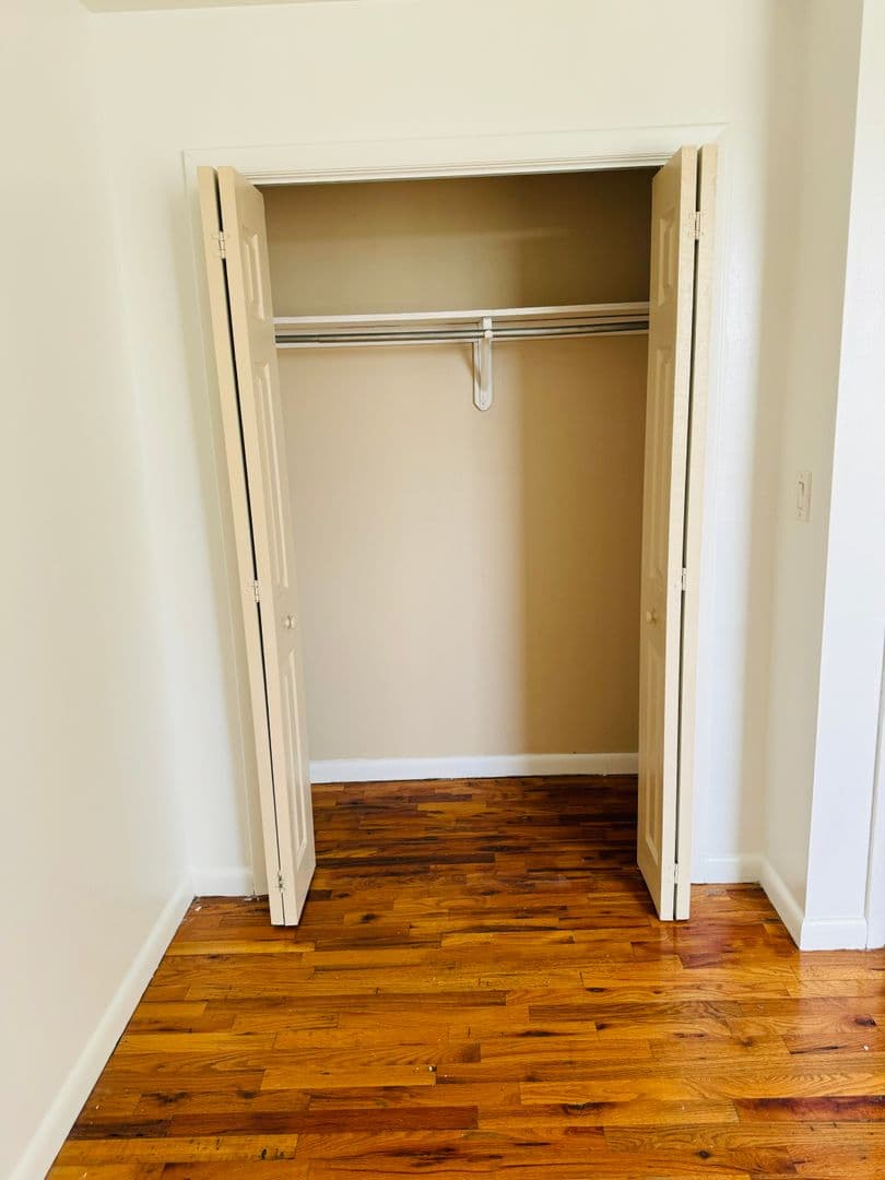 Freemansburg Apartment: 321 Monroe Street
