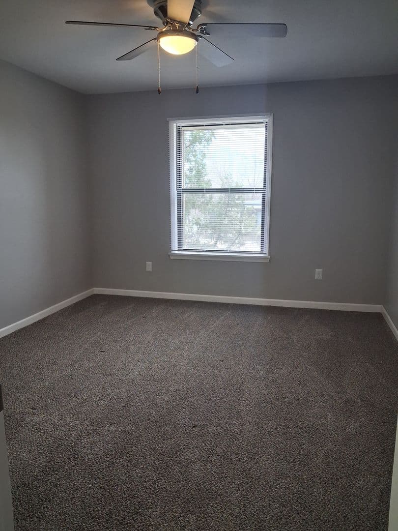 Wichita Apartment: 519 W. 27th St. South