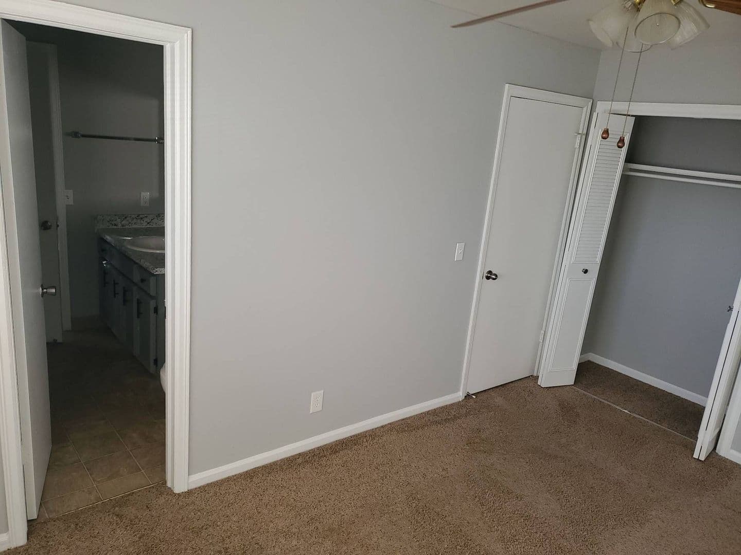 Wichita Apartment: 7826 E. Douglas Ave.