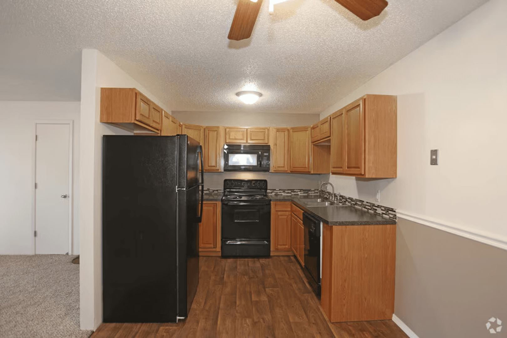 Wichita Apartment: 100 South Ridge Road