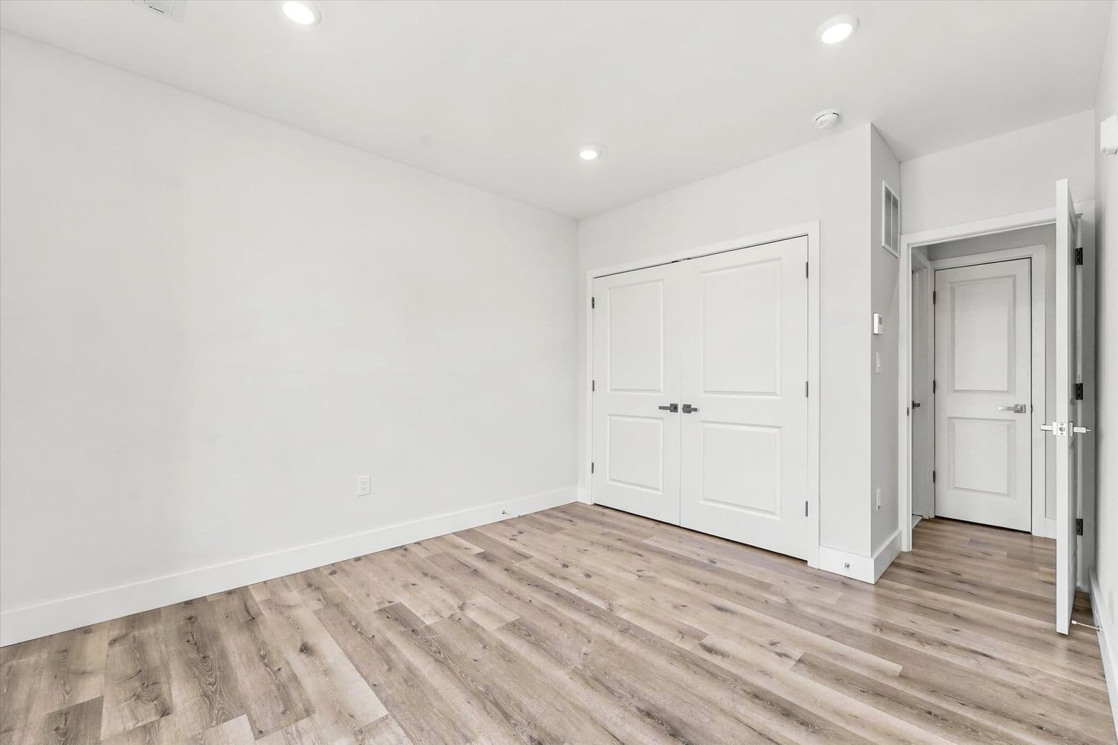 Philadelphia Apartment: 4700 Chestnut St