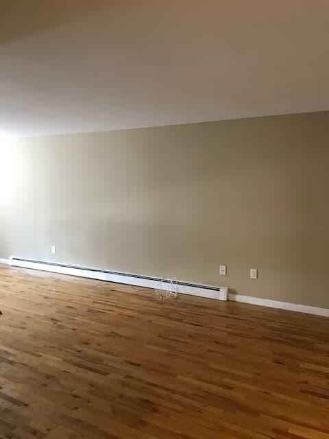 Freemansburg Apartment: 321 Monroe Street