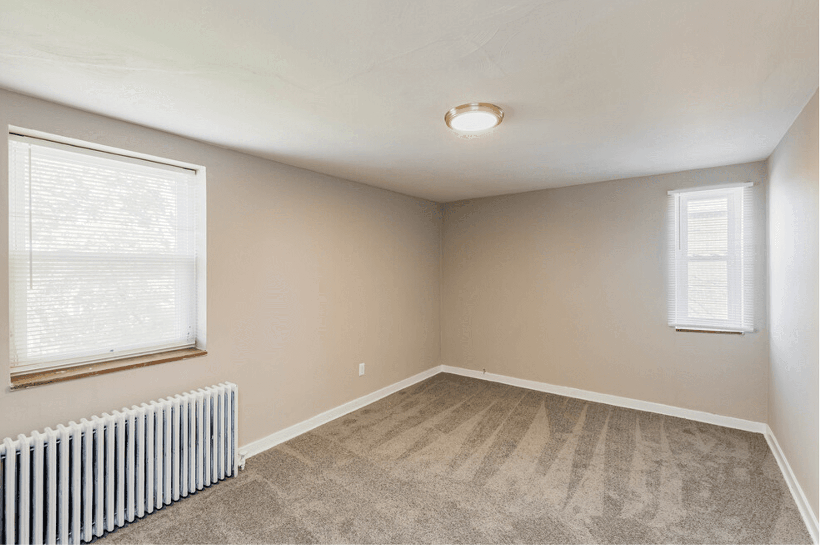 Pittsburgh Apartment: 1526 Parkline Drive