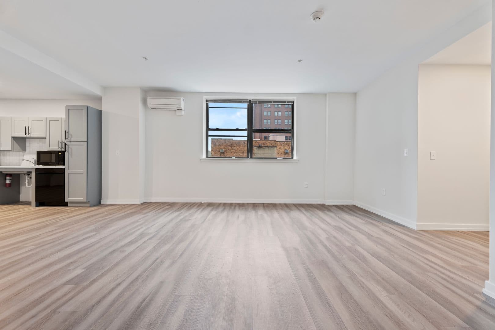 Hazleton Apartment: 145 West Broad Street