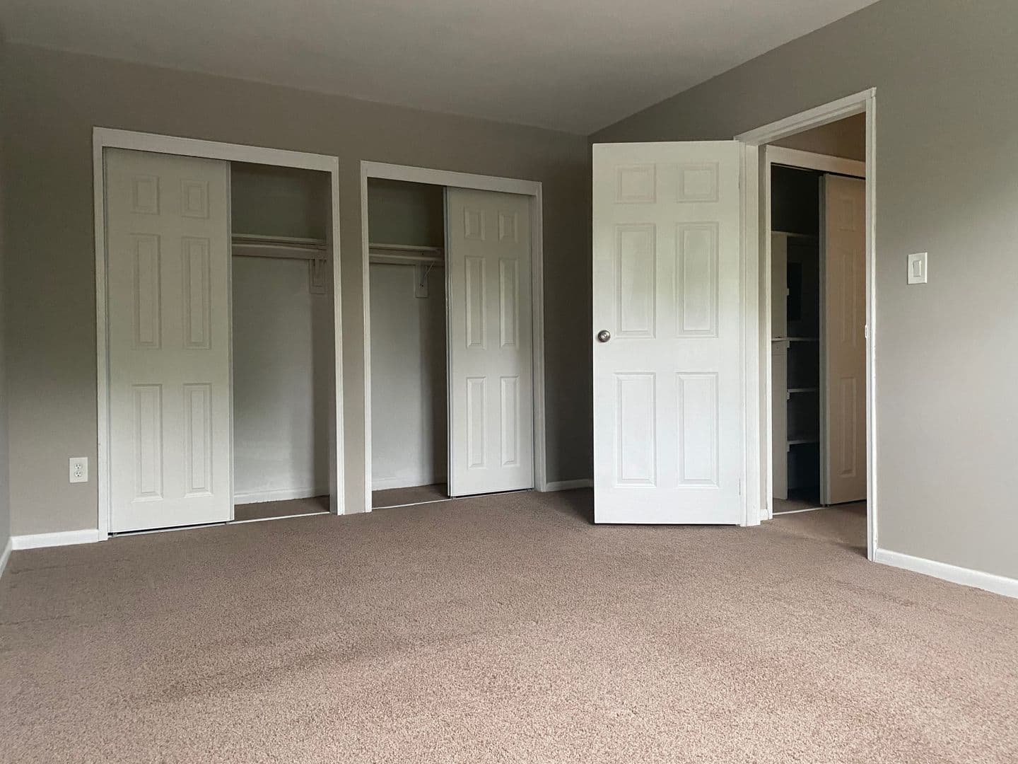 Topton Apartment: 125-135 W Palm/Franklin Street