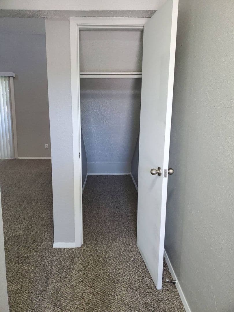 Wichita Apartment: 734 N. Ridge Rd.