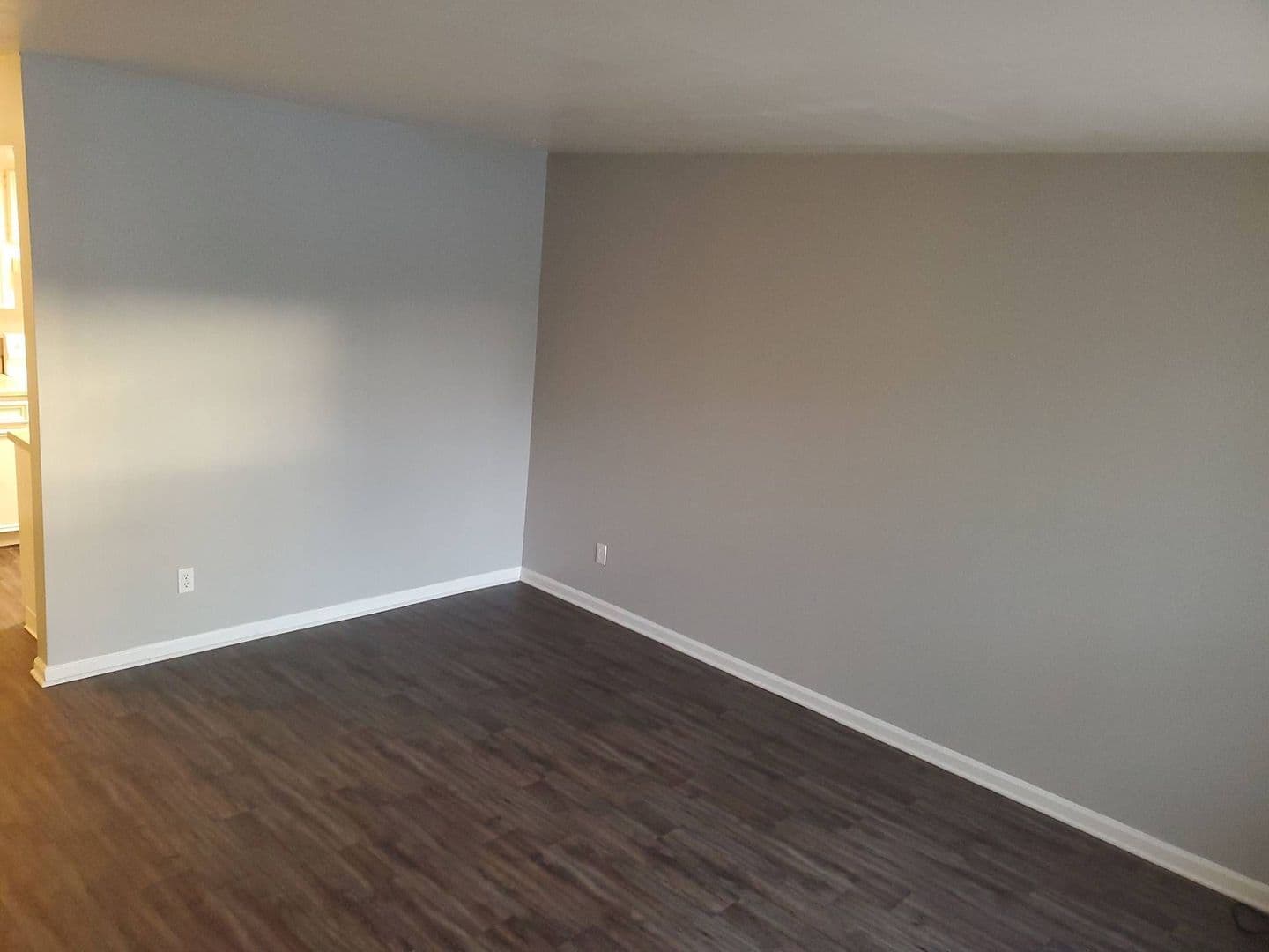Wichita Apartment: 7826 E. Douglas Ave.