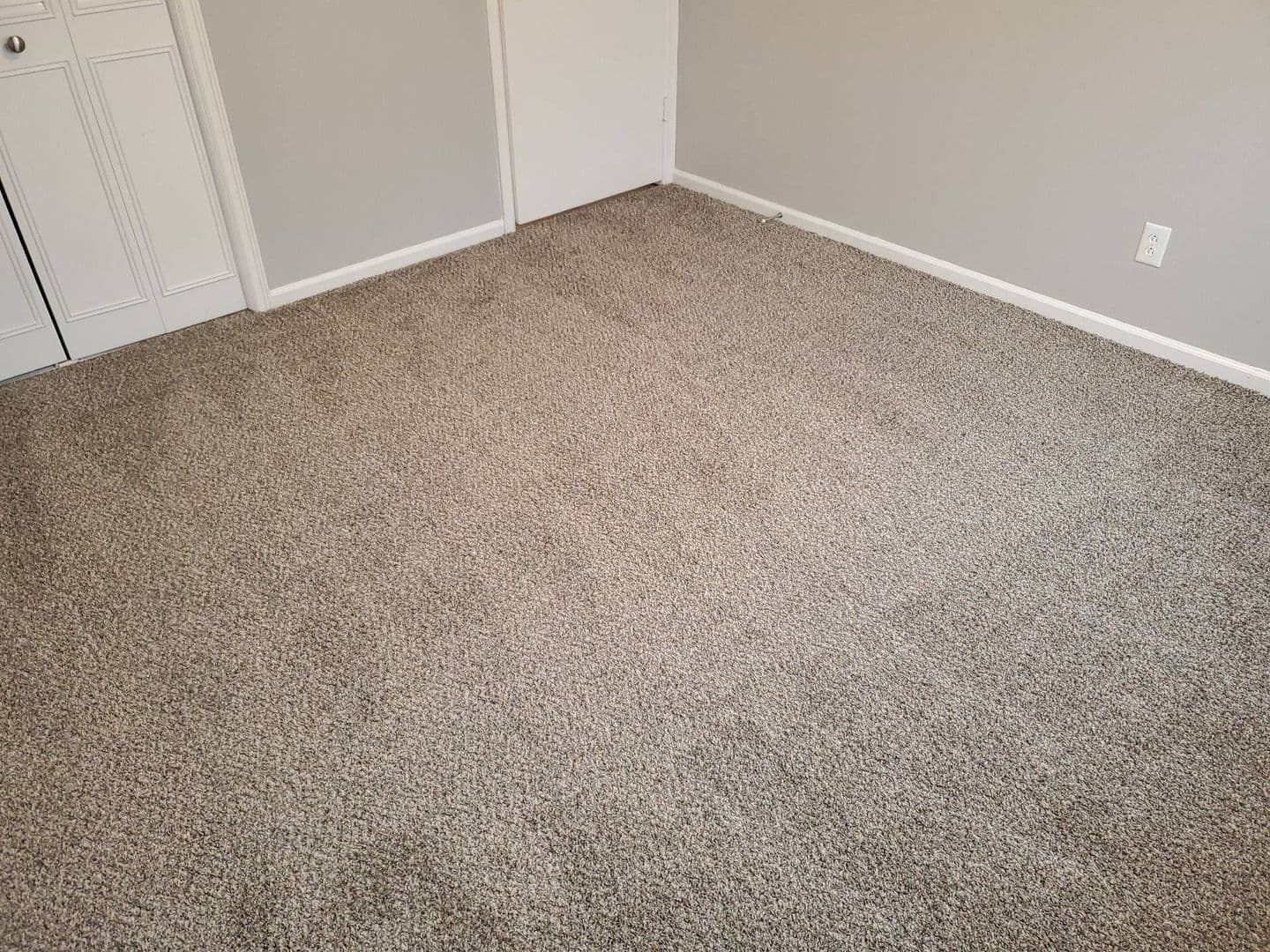 Wichita Apartment: 7826 E. Douglas Ave.