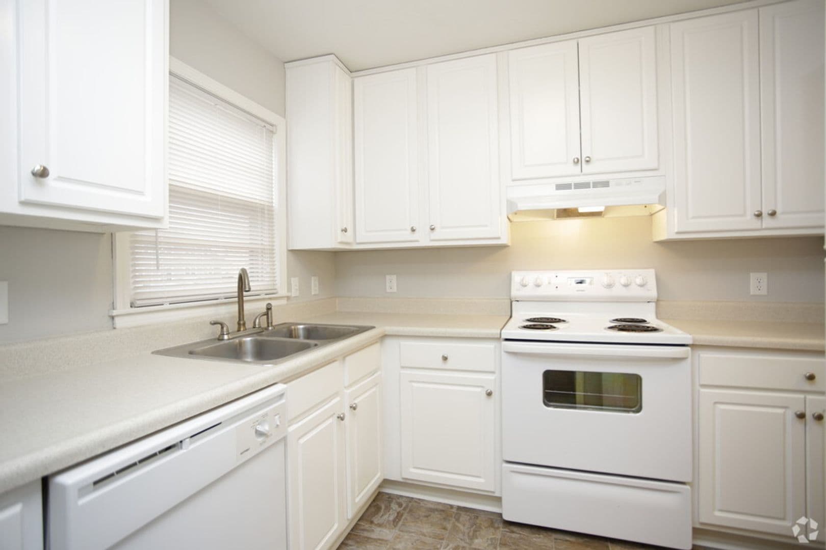 Wichita Townhome: 5523 Plaza Lane