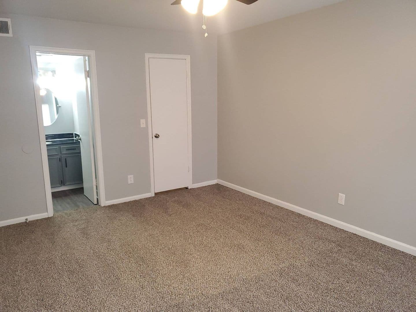 Wichita Apartment: 7826 E. Douglas Ave.
