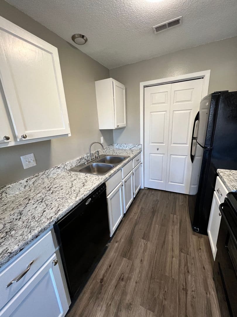 Wichita Apartment: 10010 E. Boston St.