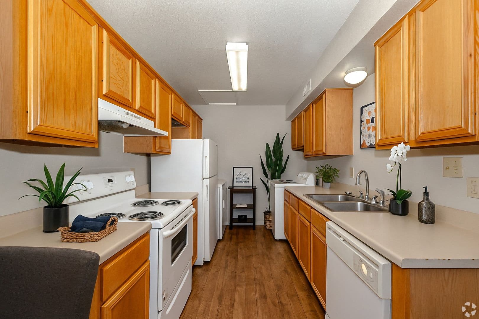 McPherson Apartment: 1715 N Main St