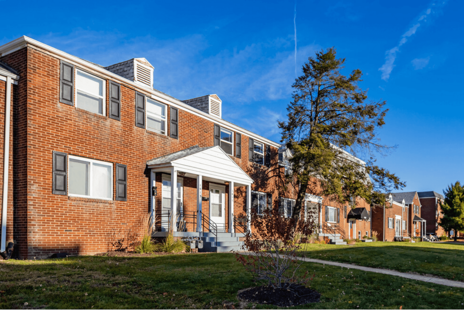 Pittsburgh Apartment: 1526 Parkline Drive