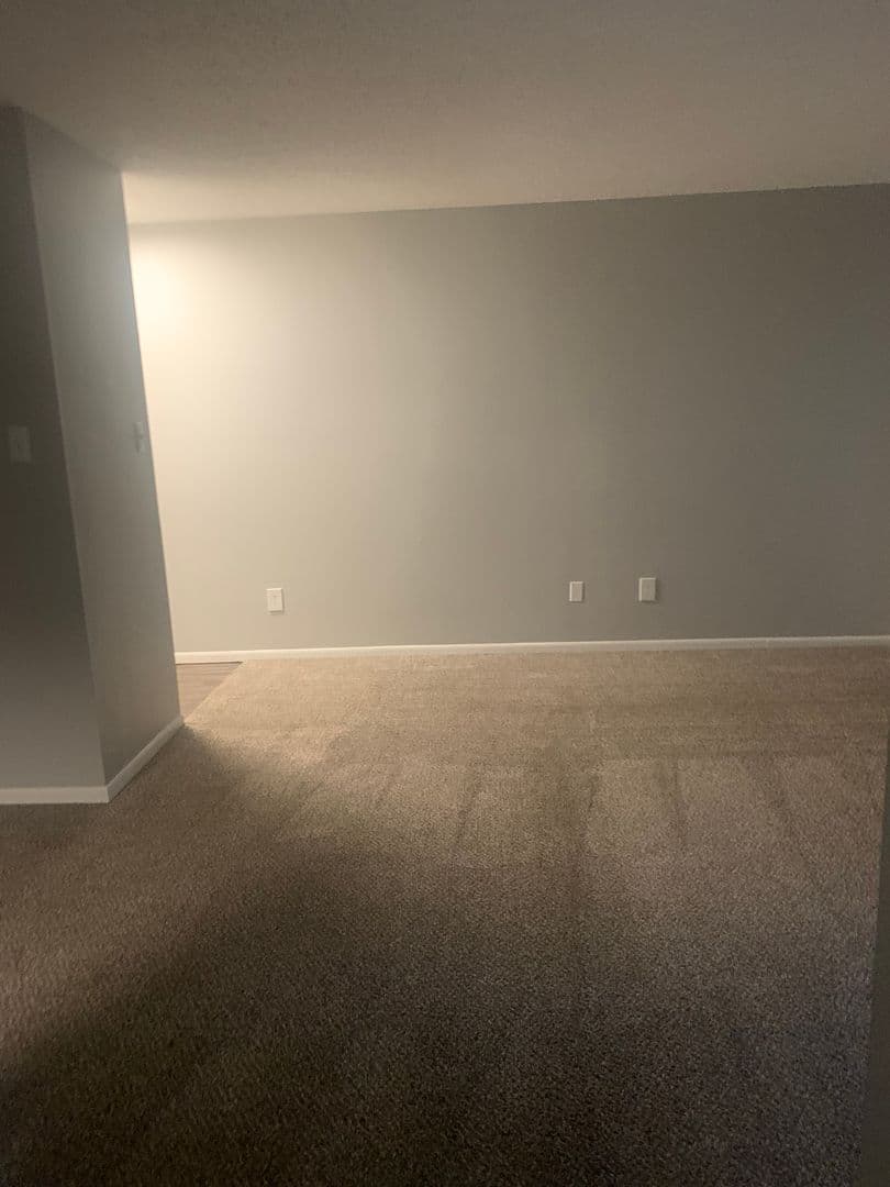 Wichita Apartment: 519 W. 27th St. South