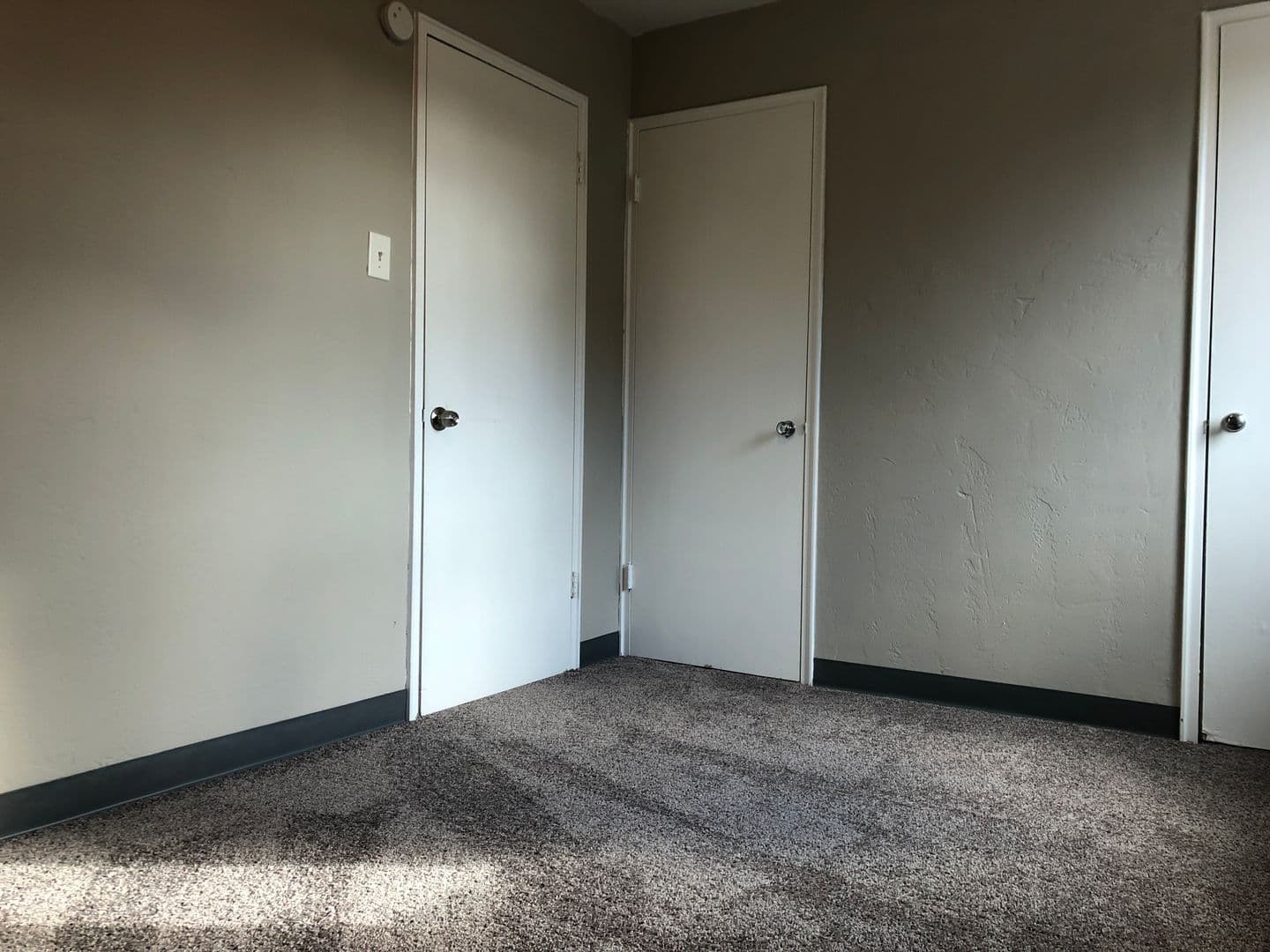 Pittsburgh Apartment: 1661 Skyline Dr