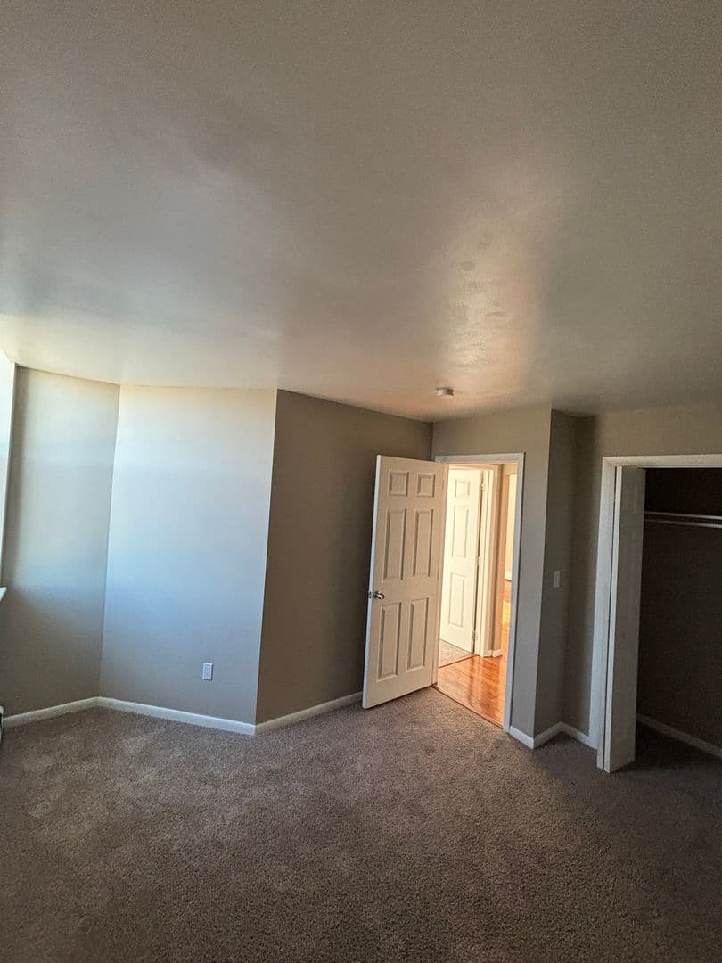Freemansburg Apartment: 321 Monroe Street