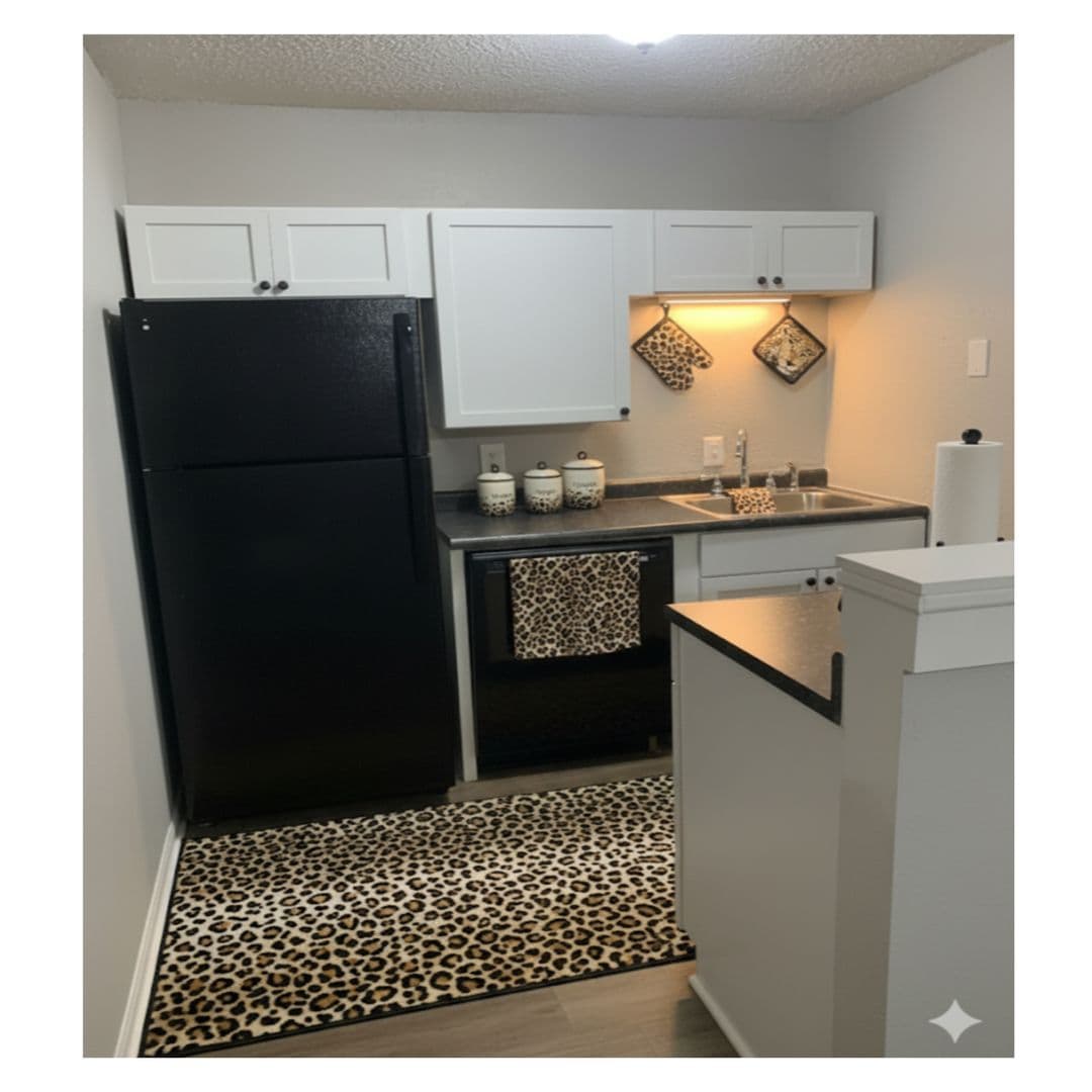 Wichita Apartment: 333 W 21st Street N