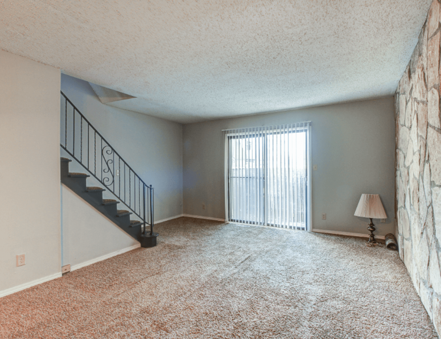 Wichita Apartment: 1000 S Woodlawn Street