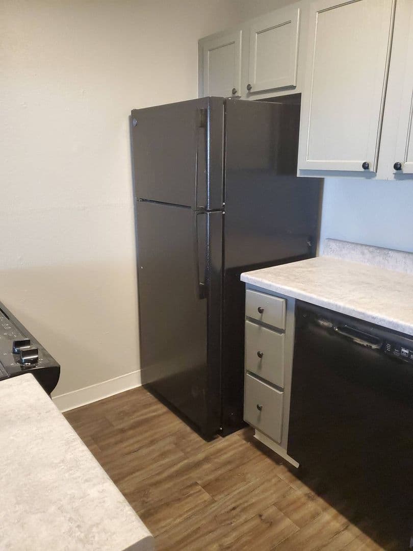 Wichita Apartment: 734 N. Ridge Rd.