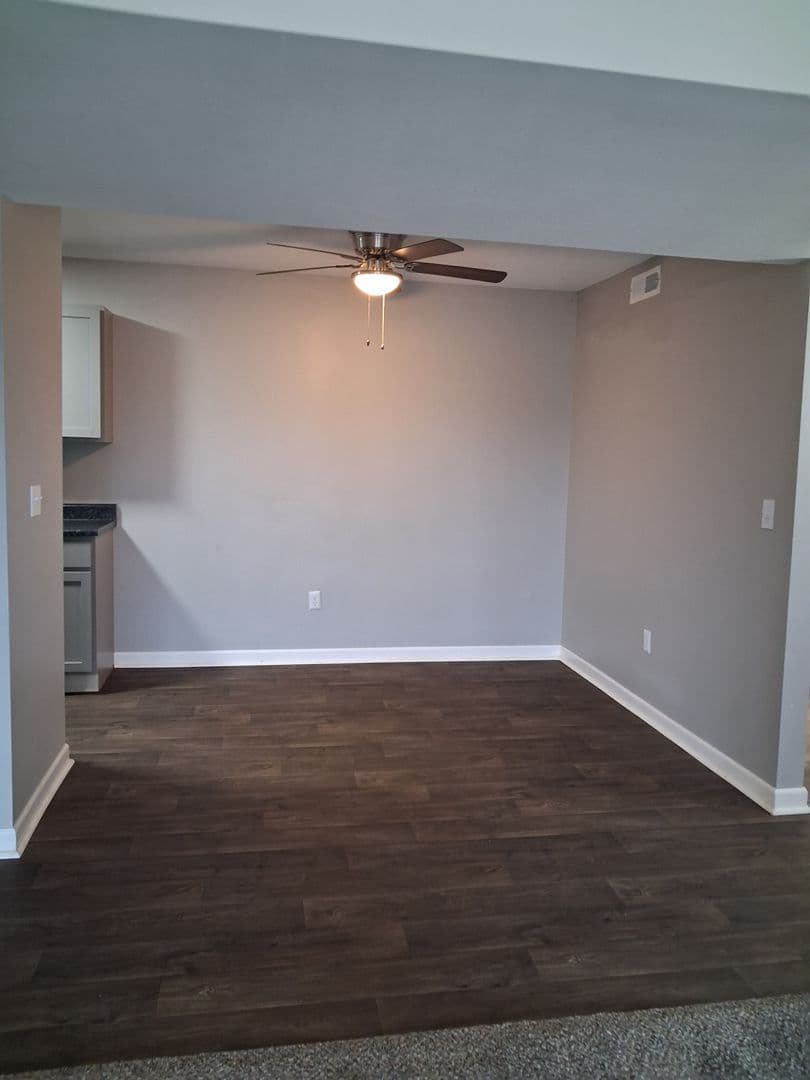 Wichita Apartment: 519 W. 27th St. South