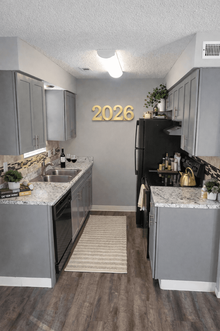 Wichita Apartment: 2510 E. Pawnee
