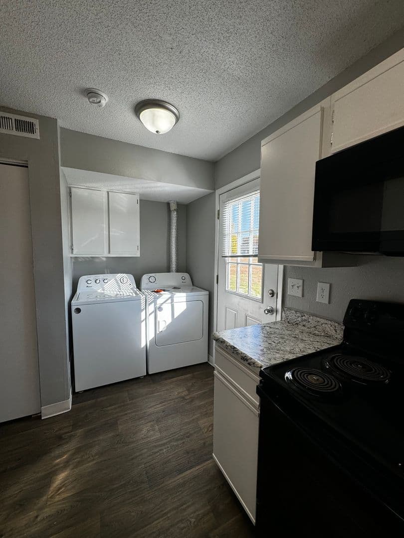 Wichita Apartment: 10010 E. Boston St.