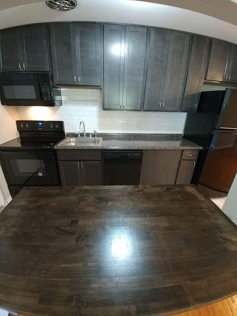Reading Apartment: 717 N 25th Street