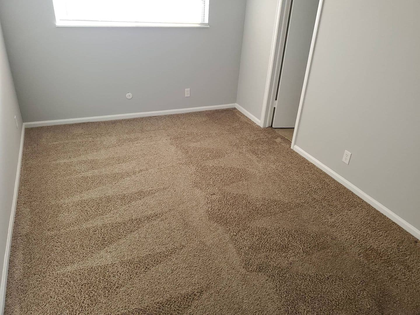 Wichita Apartment: 7826 E. Douglas Ave.
