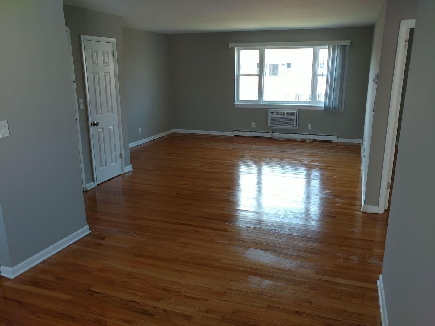 Temple Apartment: 412 Euclid Ave
