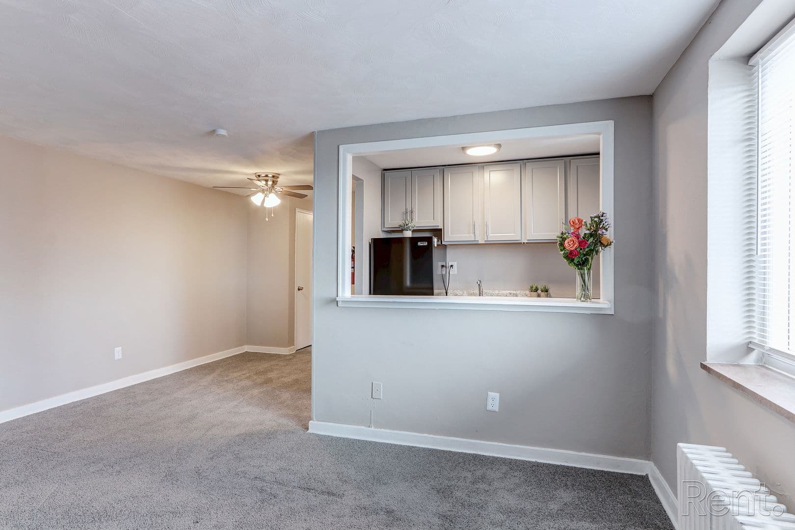 Pittsburgh Apartment: 1526 Parkline Drive