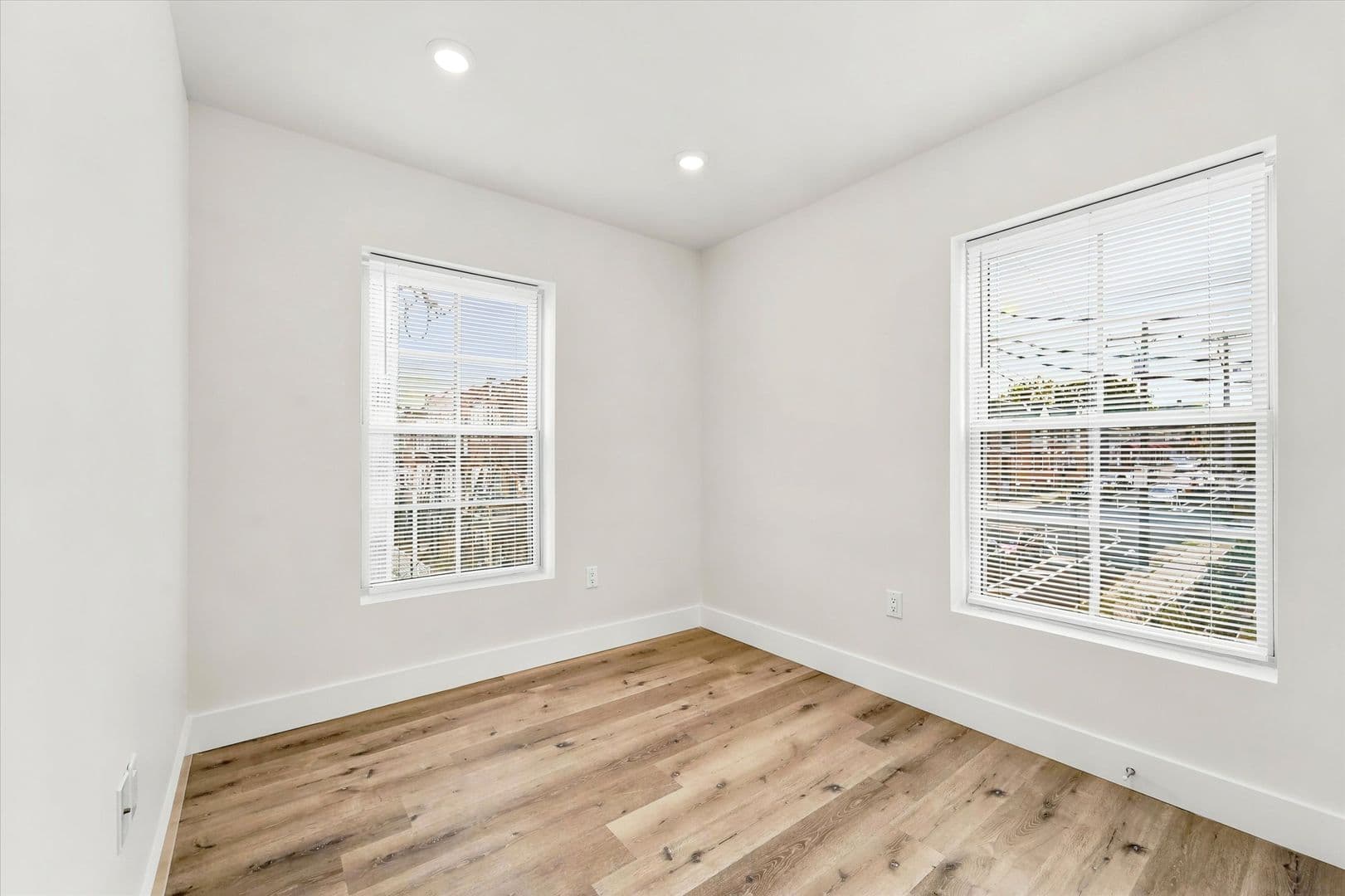 Philadelphia Apartment: 4700 Chestnut St