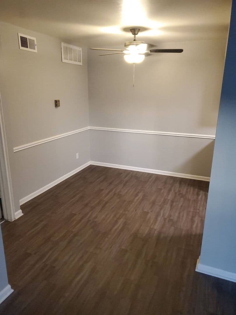 Wichita Apartment: 7826 E. Douglas Ave.