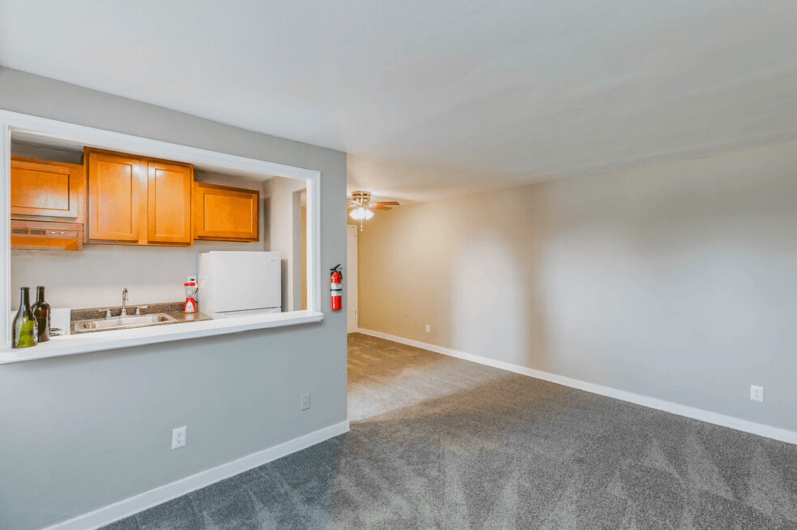 Pittsburgh Apartment: 1526 Parkline Drive