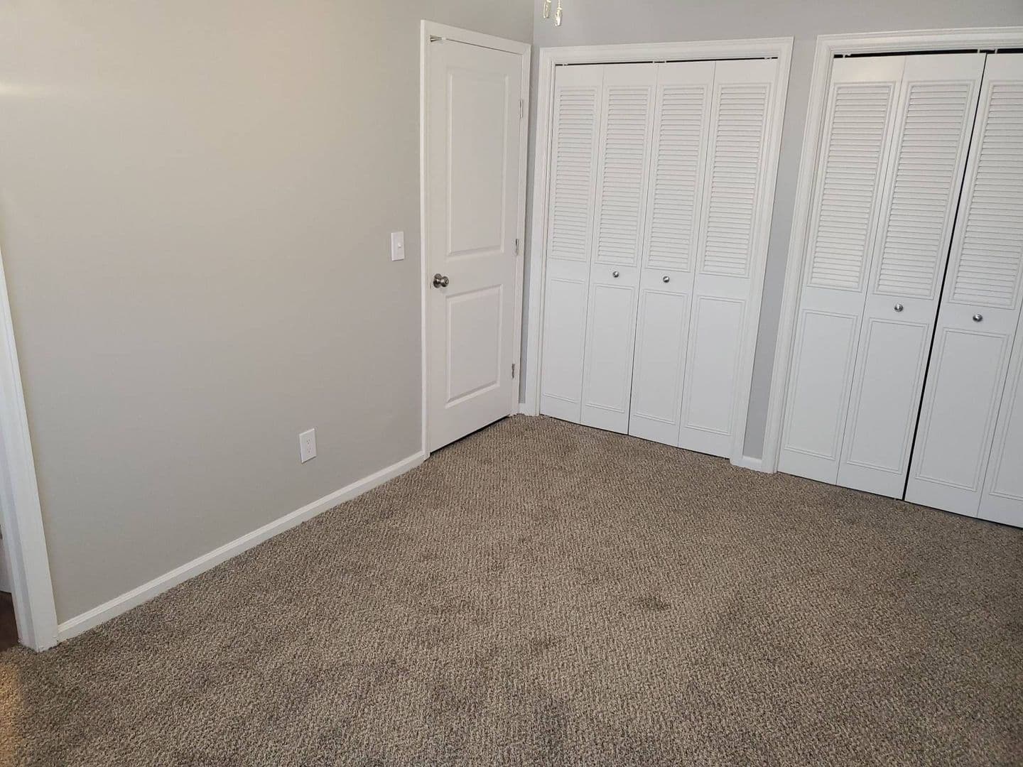 Wichita Apartment: 7826 E. Douglas Ave.