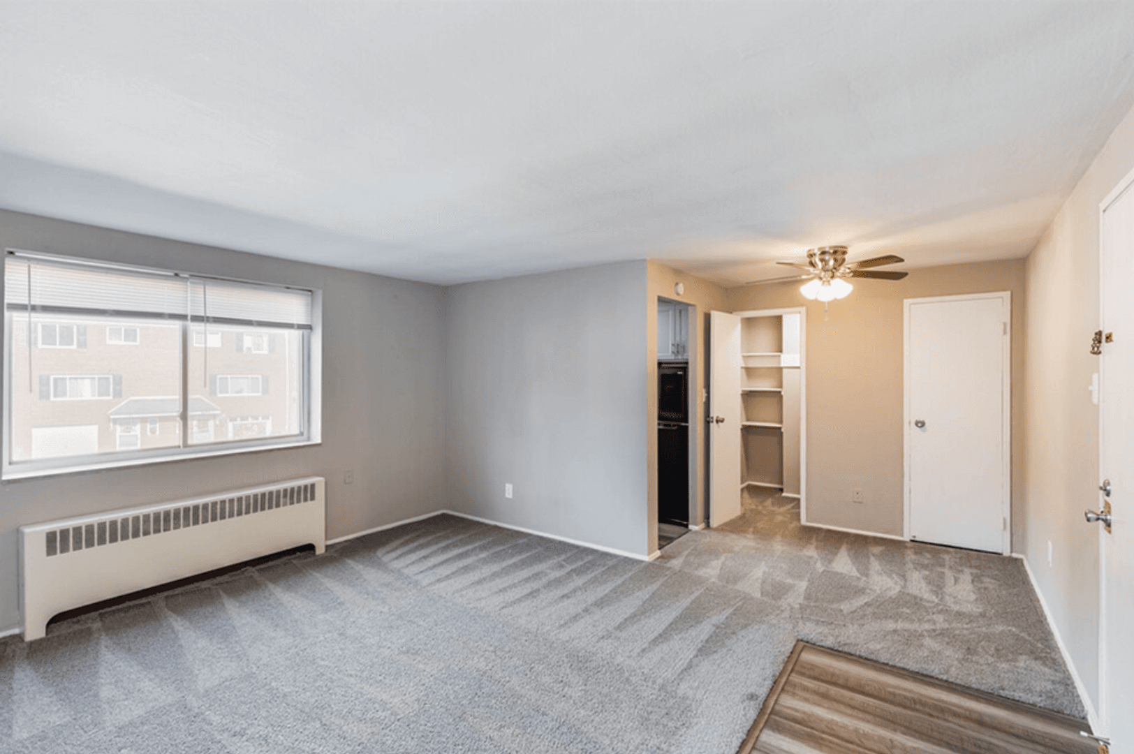 Pittsburgh Apartment: 1526 Parkline Drive