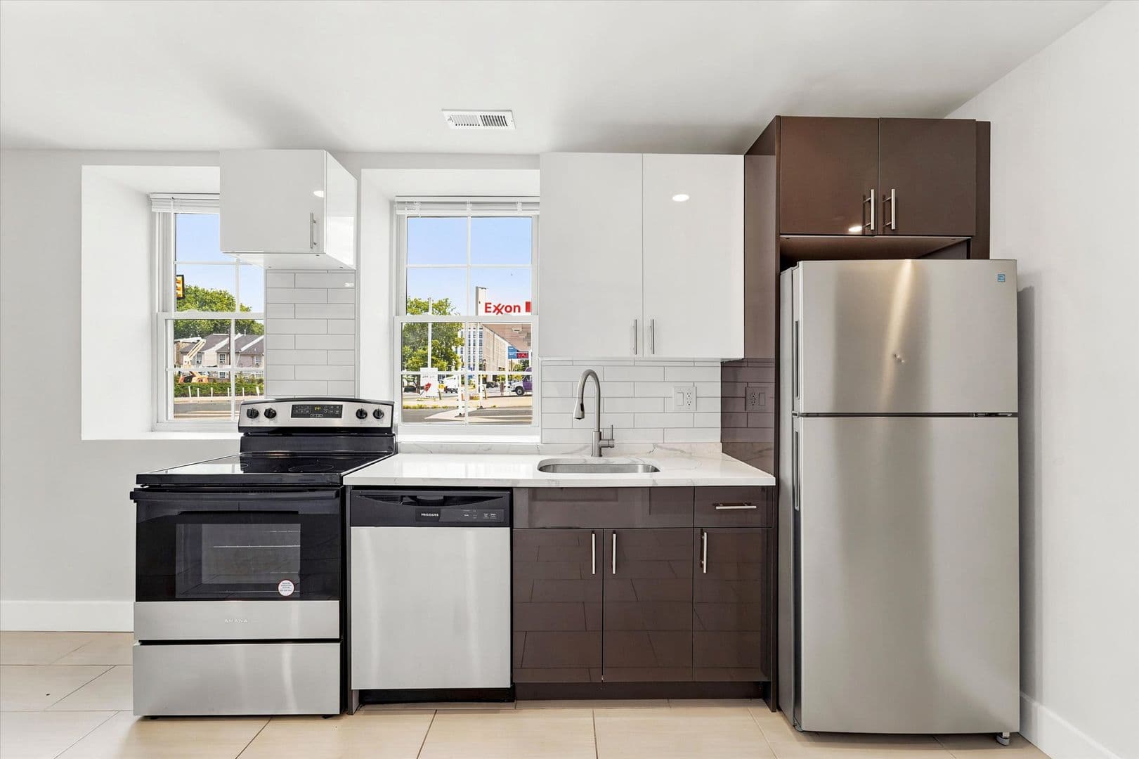 Philadelphia Apartment: 4700 Chestnut St