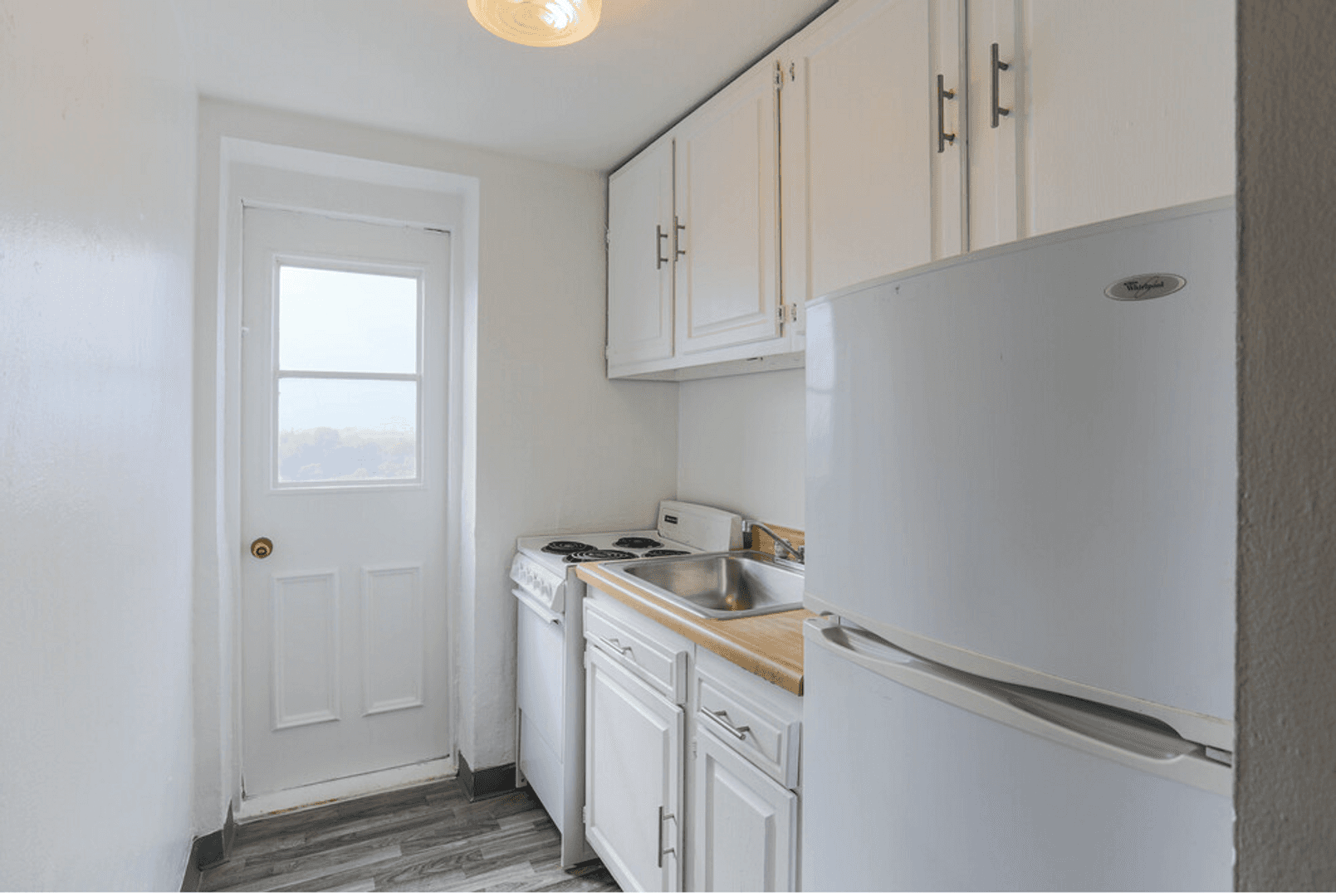 Pittsburgh Apartment: 1526 Parkline Drive