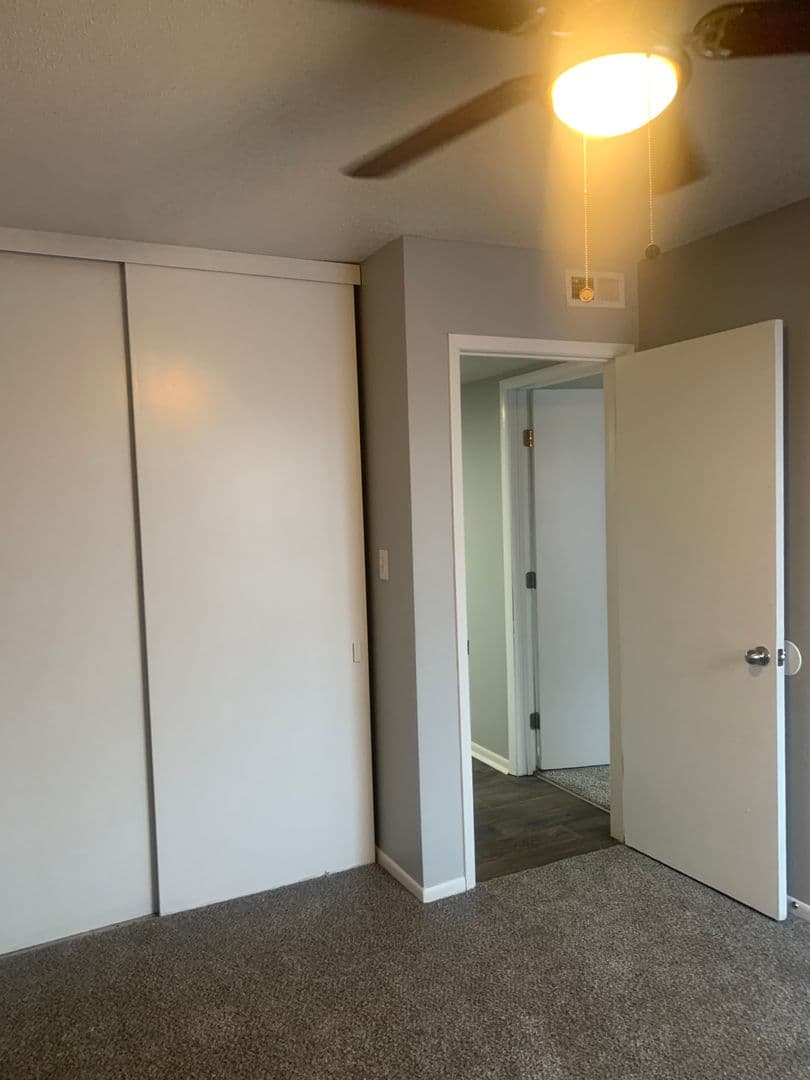 Wichita Apartment: 519 W. 27th St. South
