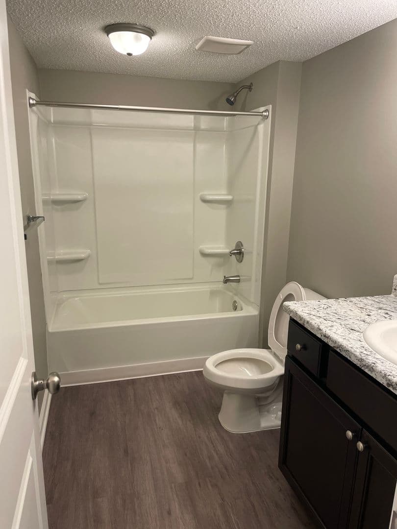 Wichita Apartment: 519 W. 27th St. South