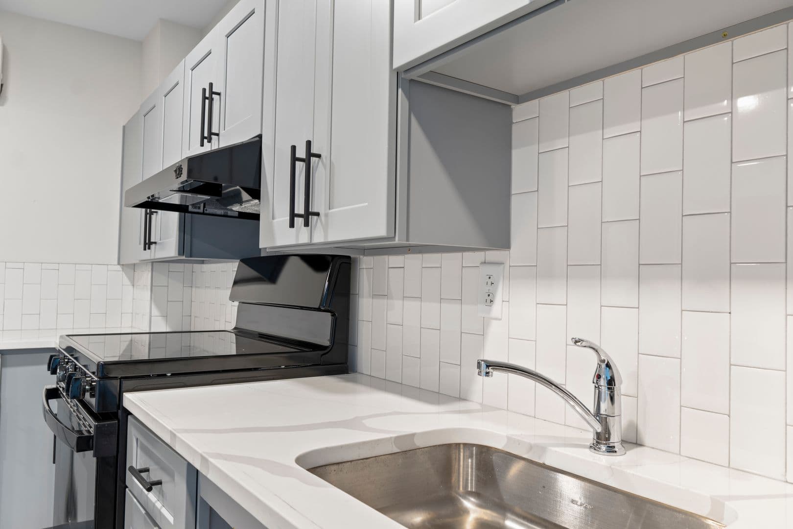 Hazleton Apartment: 145 West Broad Street