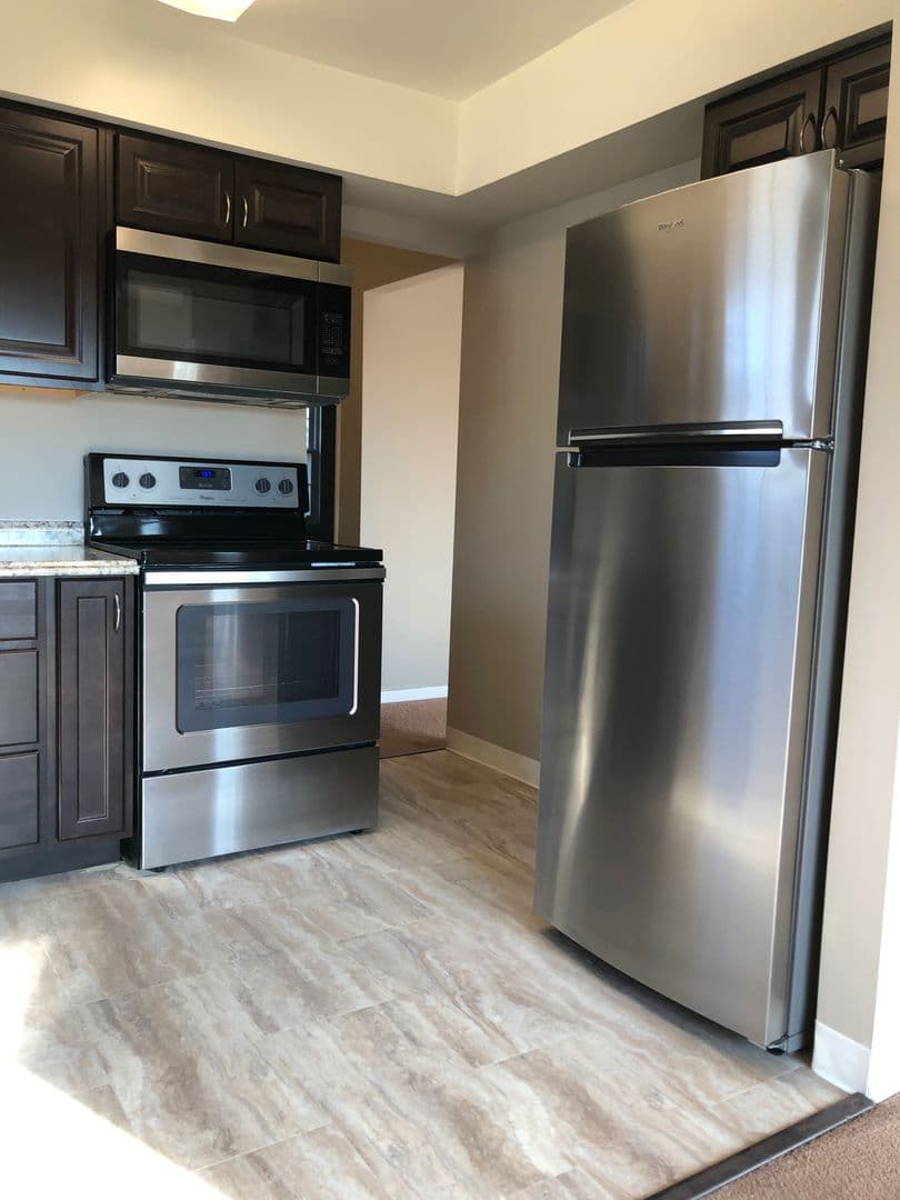 Kutztown Apartment: 40-80 S Elm Street
