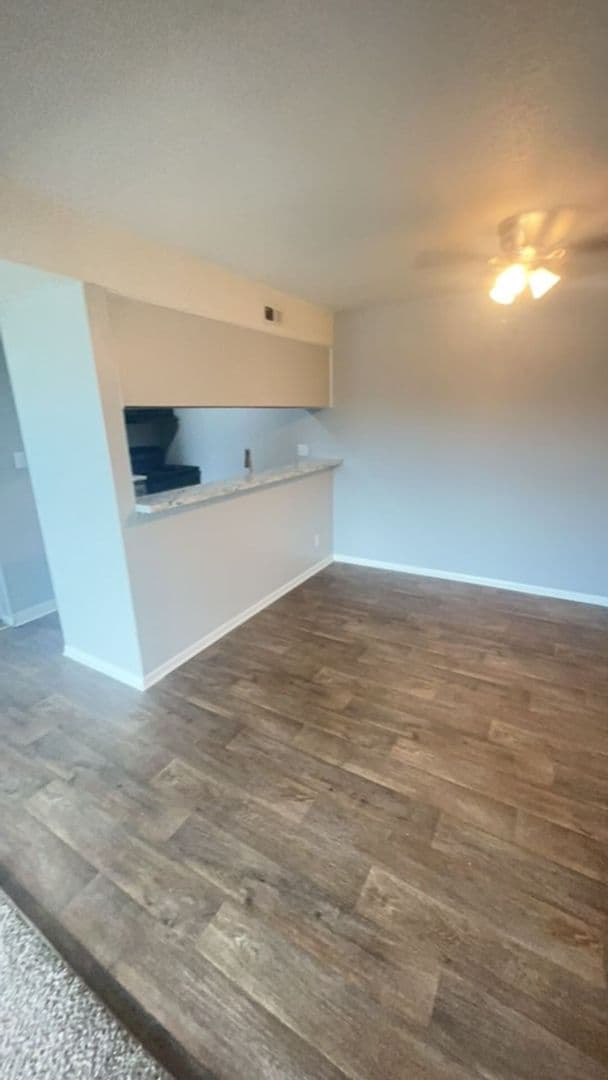 Wichita Apartment: 519 W. 27th St. South