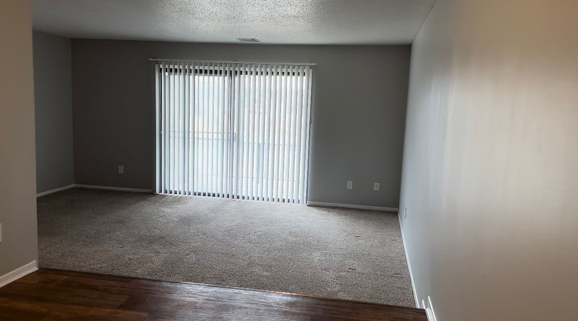 Wichita Apartment: 519 W. 27th St. South