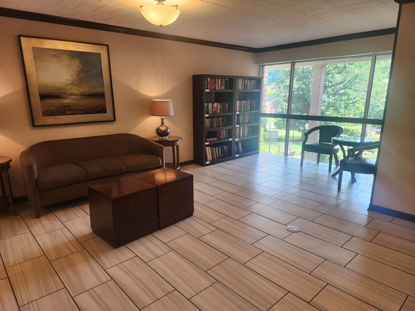 Carnegie Apartment: 834 Washington Avenue