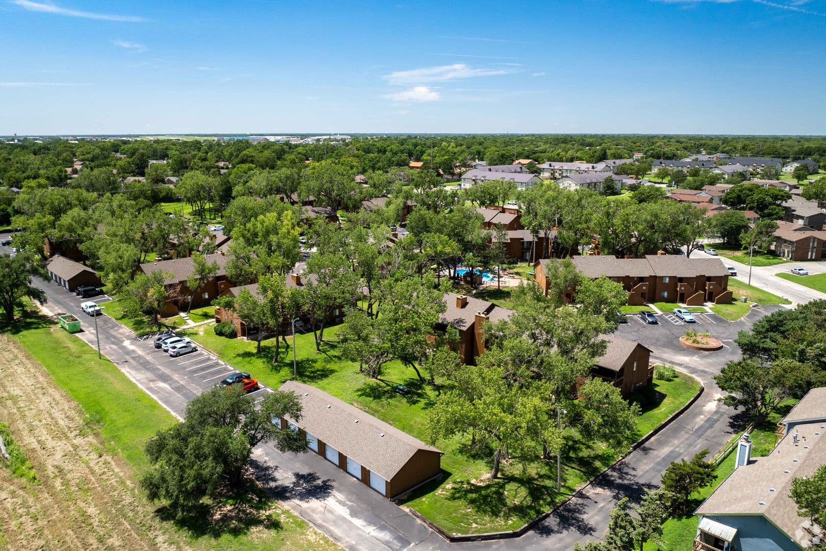 Wichita Apartment: 6747 W Par Ln