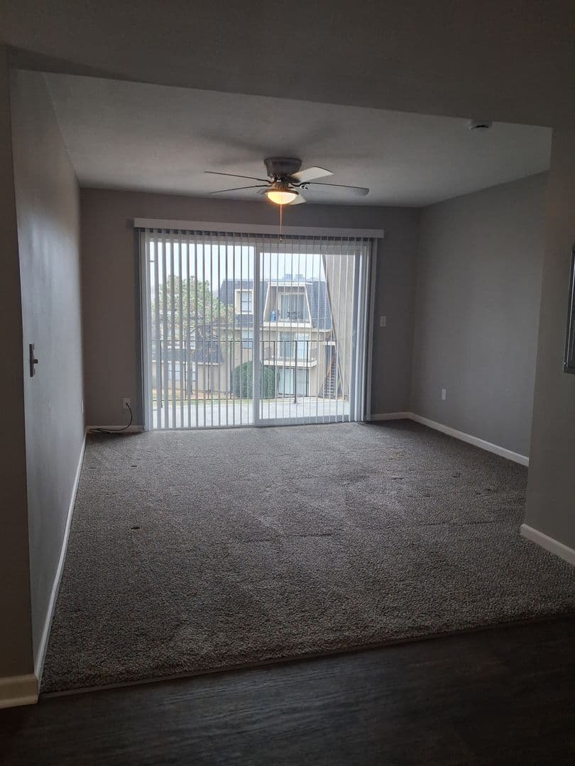 Wichita Apartment: 519 W. 27th St. South
